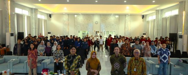 Peringati Hari Buruh Internasional 2025, May Day Carnival Sukses Digelar oleh Prodi Relasi Industri Politeknik Ketenagakerjaan